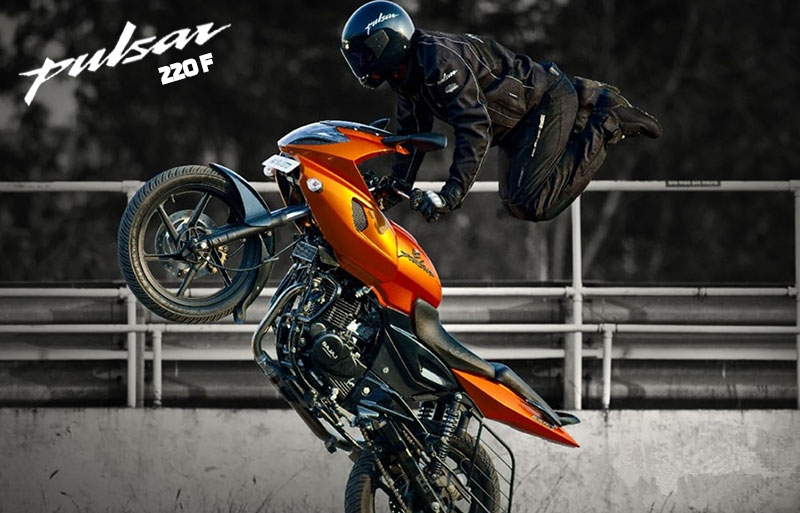 Pulsar 220F